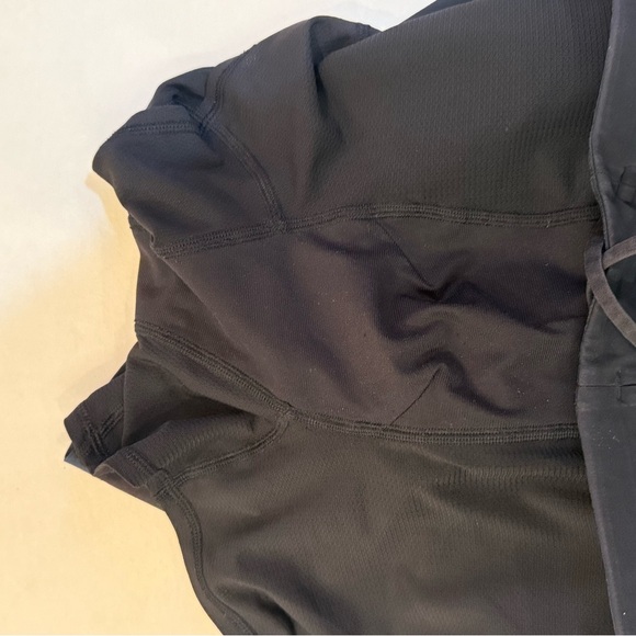 Lululemon Men’s Blue and Black Camo Shorts Size L 9in - Picture 5 of 6